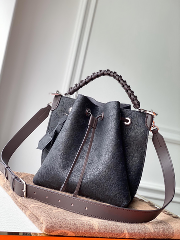Pearl Street Bags