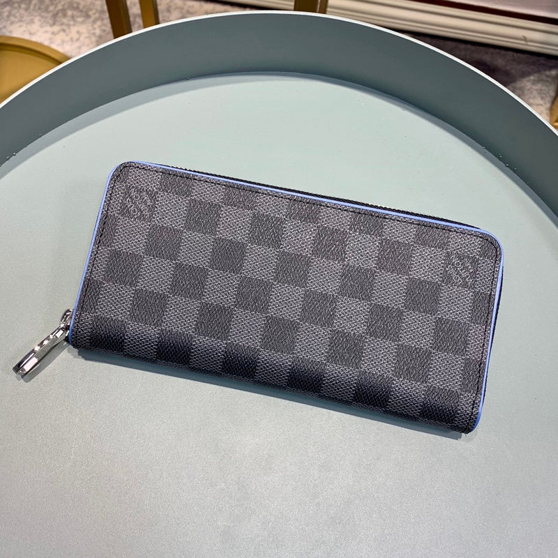 Pearl Street Bags - Louis Vuittons  - 10858