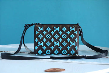Pearl Street Bags - Louis Vuittons  - 10425