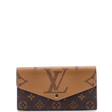 Sarah Wallet NM Reverse Monogram Giant and Monogram Canvas