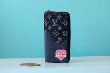 Pearl Street Bags - Louis Vuittons  - 10774