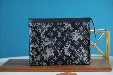 Pearl Street Bags - Louis Vuittons  - 10822