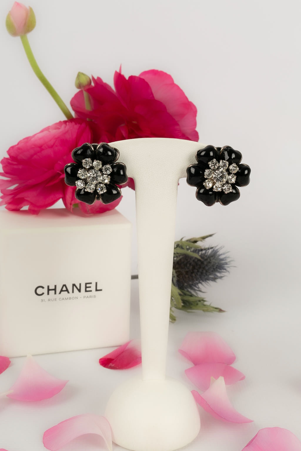 Boucles d'oreilles cam?©lias Chanel