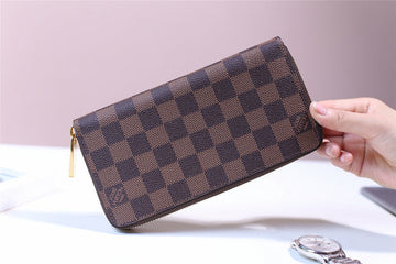 Pearl Street Bags - Louis Vuittons  - 10876