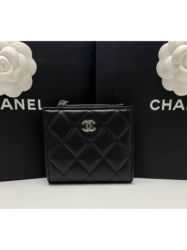 CalBNkin Plain Folding Wallet Logo Folding Wallets Black Chanel