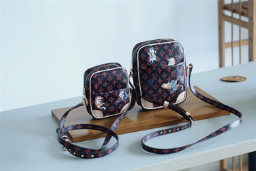 Pearl Street Bags - Louis Vuittons  - 10386