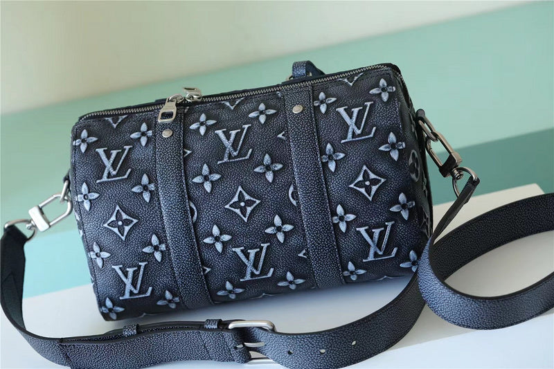 Pearl Street Bags - Louis Vuittons  - 11228