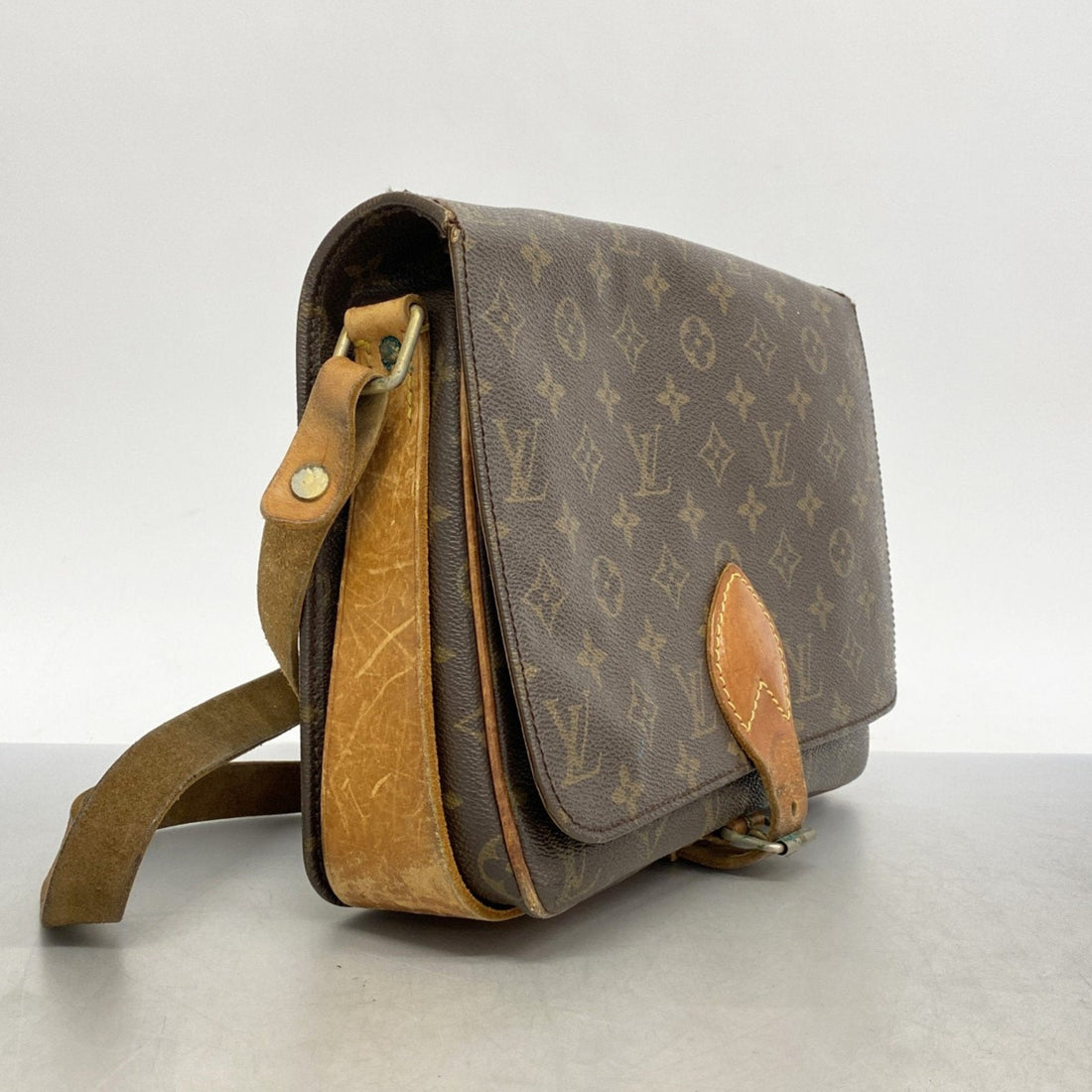 Louis Vuitton  Shoulder Bag