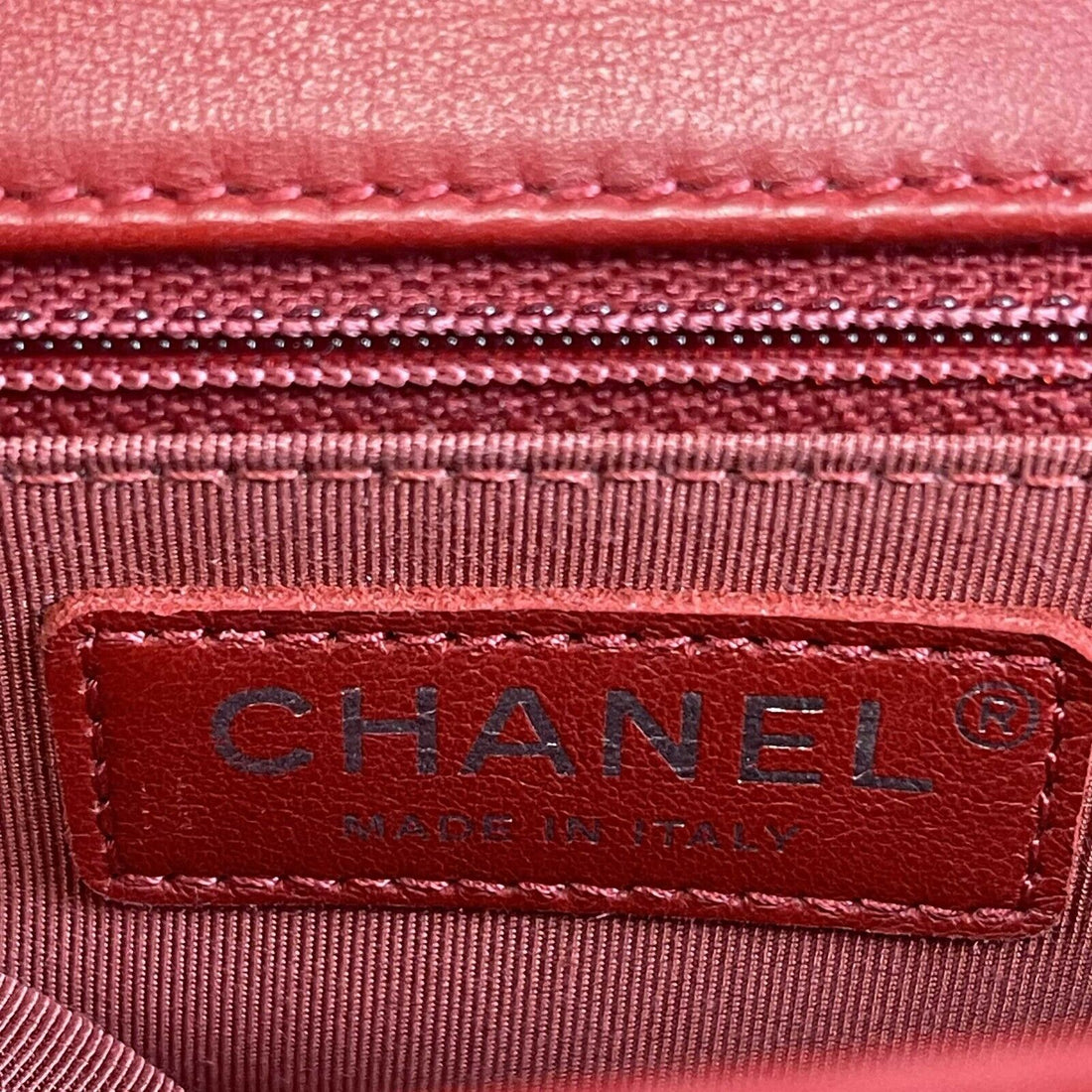 Chanel Boy New Bag Quilted CalBNkin New Medium Red Crossbody Bag