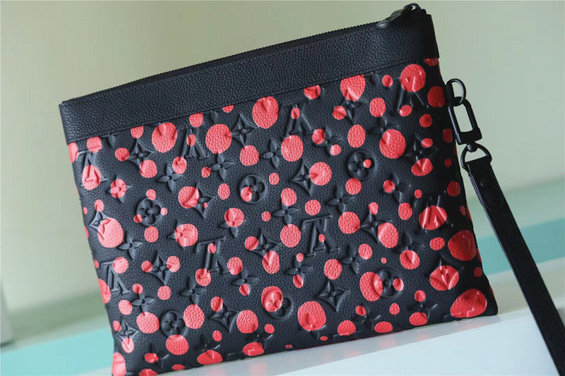 Pearl Street Bags - Louis Vuittons  - 10631