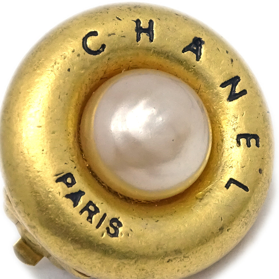 Chanel Button Earrings Gold Clip-On 93A