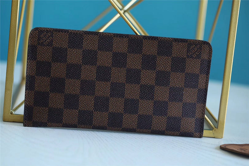 Pearl Street Bags - Louis Vuittons  - 11078
