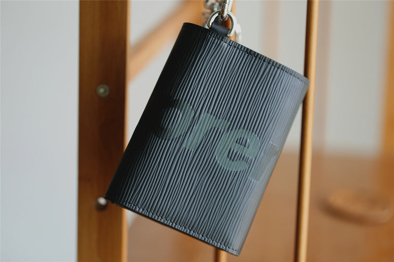 Pearl Street Bags - Louis Vuittons  - 11096