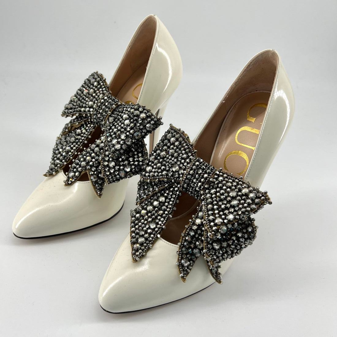 Gucci bow-embellished  leather pumps