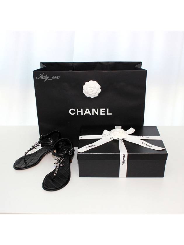 CC Logo Classic Chain Strap Thongs Lambskin Sandals Black Chanel