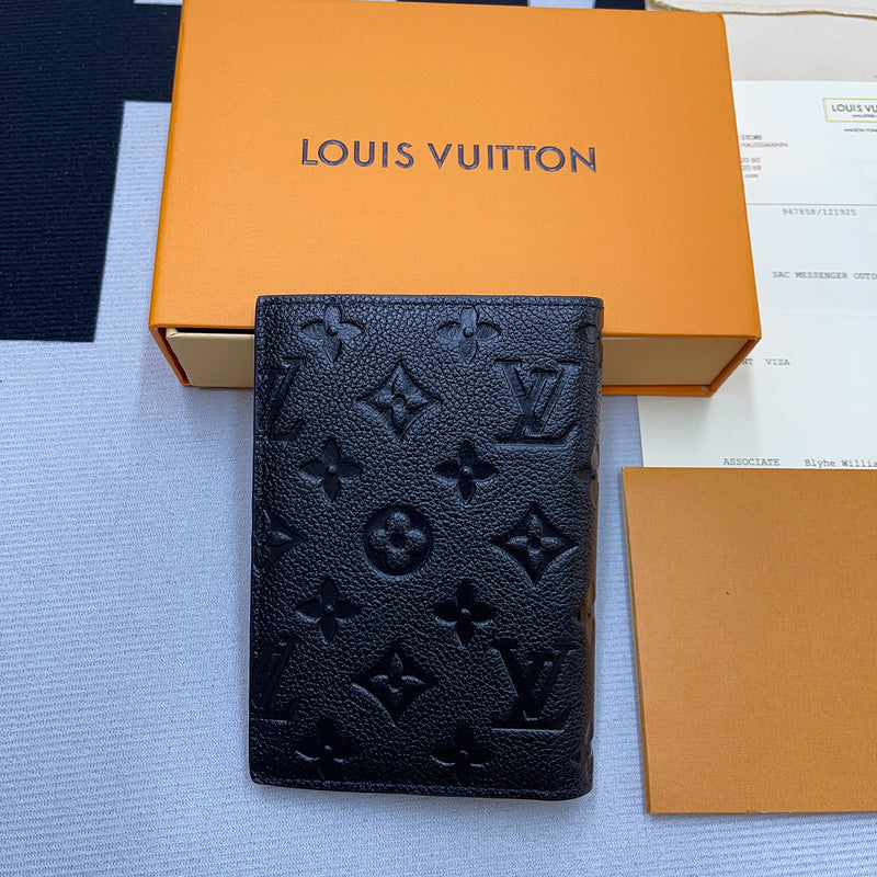 Pearl Street Bags - Louis Vuittons  - 10847