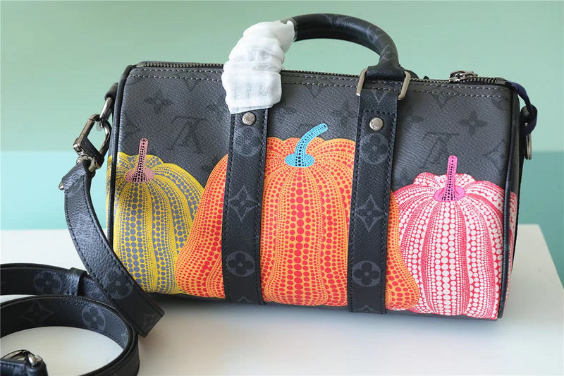 Pearl Street Bags - Louis Vuittons  - 11244
