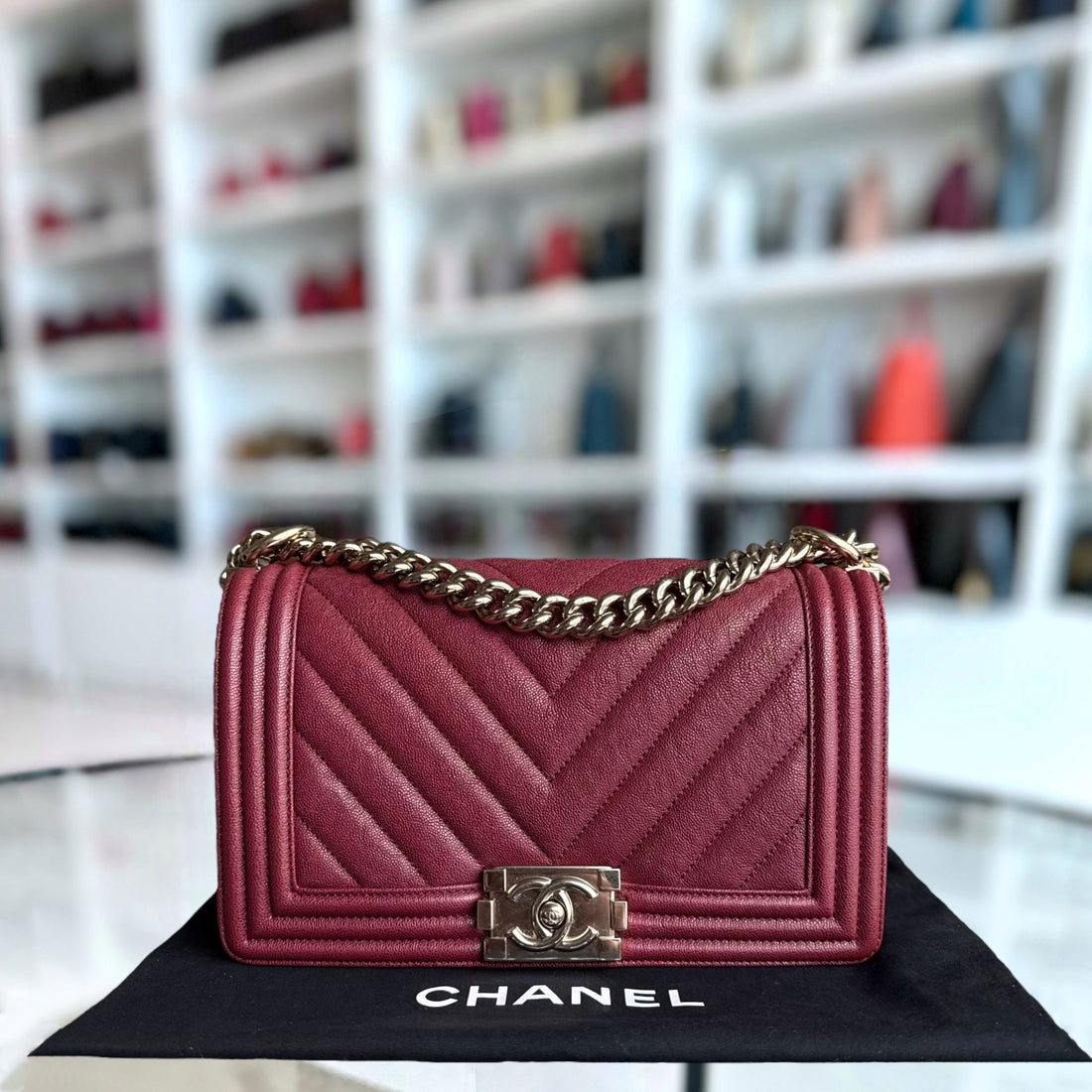 Chanel Boy Medium - Togo/epsom/caviar/clemence/callfskin/cowhide/lambskin 25CM Chevron Red Gold Hardware Series 28