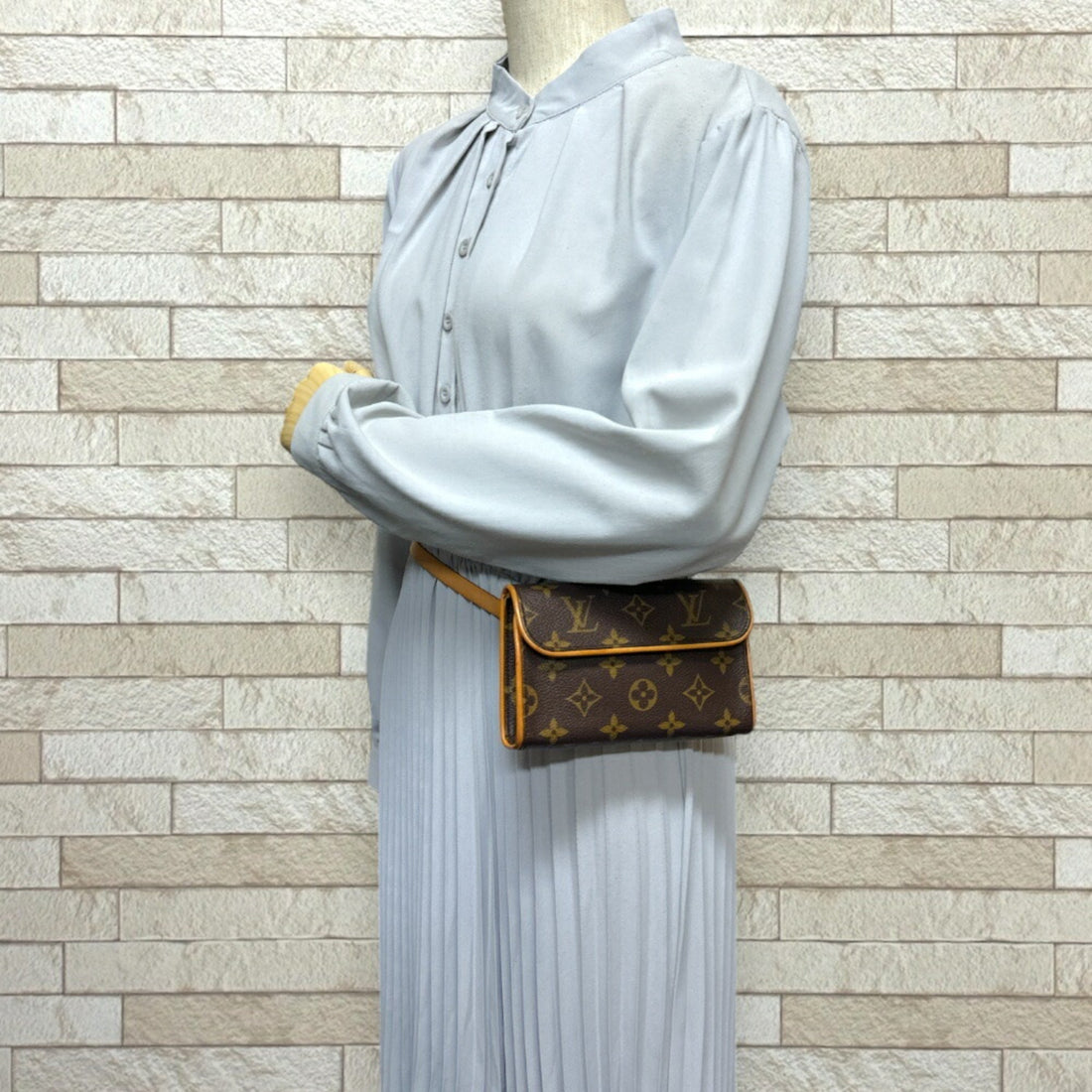 Louis Vuitton  Monogram Fanny Pack Pochette