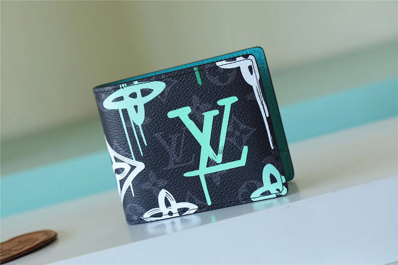 Pearl Street Bags - Louis Vuittons  - 10635