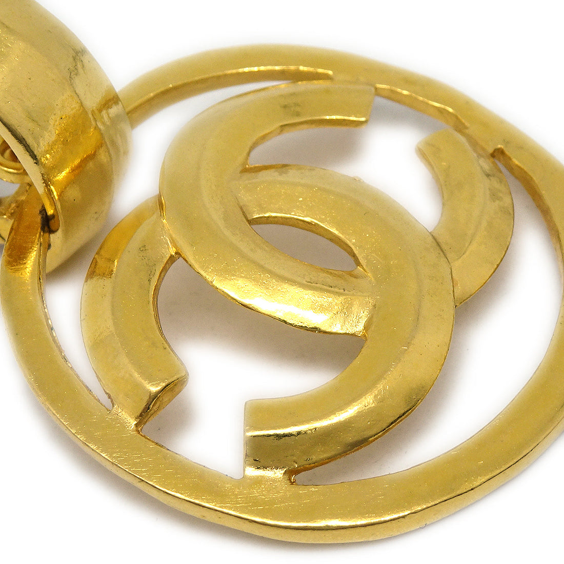 Chanel 1996 Cutout CC Earrings Clip-On