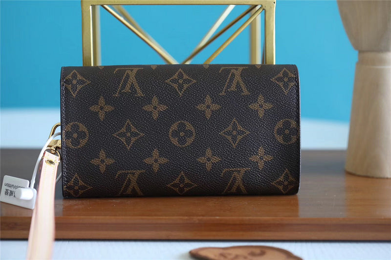 Pearl Street Bags - Louis Vuittons  - 11075