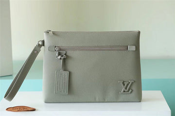 Pearl Street Bags - Louis Vuittons  - 10571
