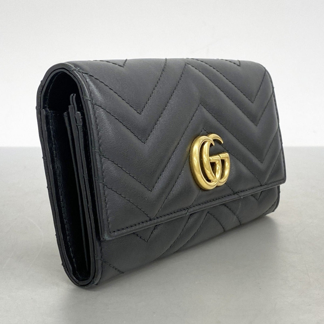 Gucci  Leather Long Wallet (Bi-Fold) ()