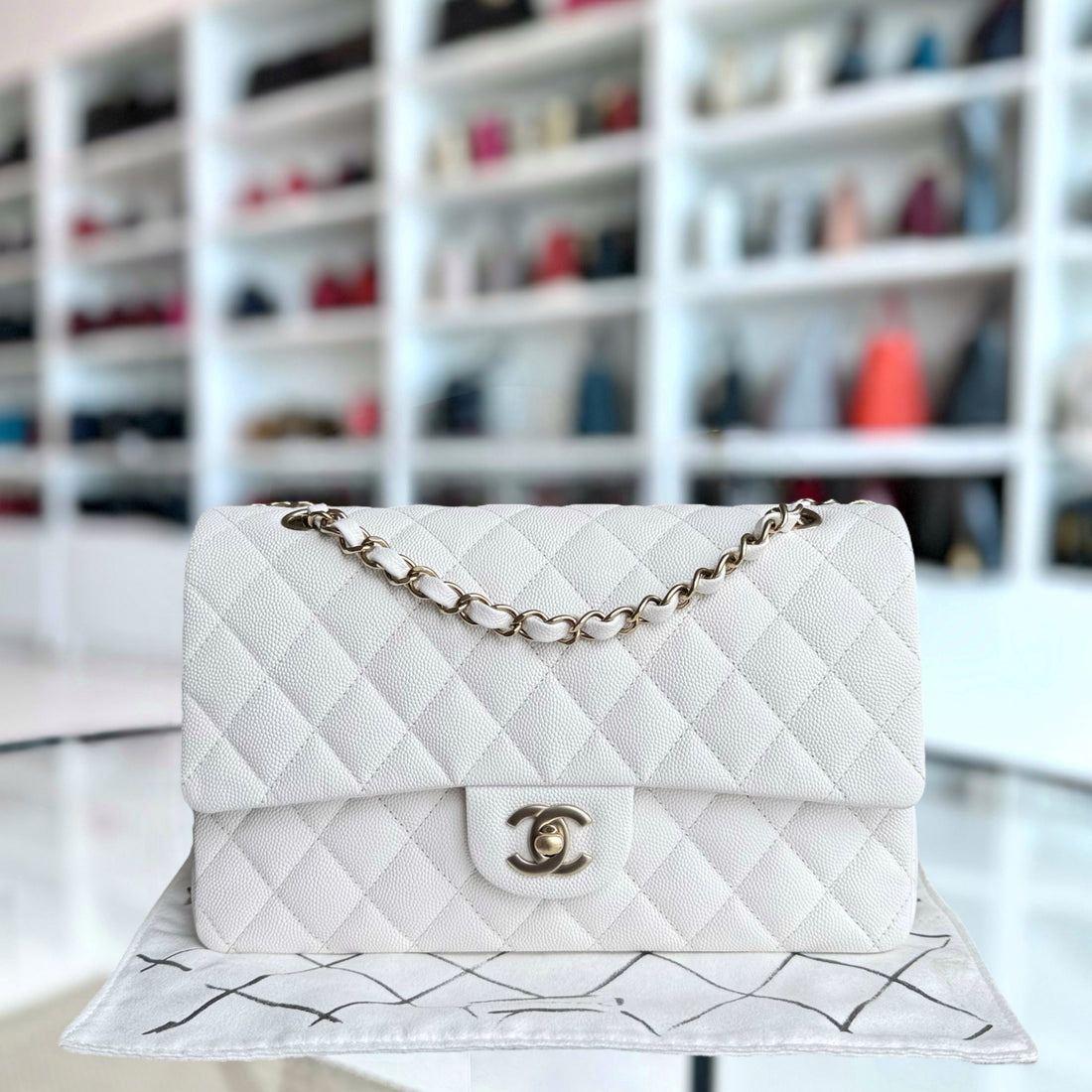 Chanel Classic Flap Medium - Togo/epsom/caviar/clemence/callfskin/cowhide/lambskin 25CM Quilted Snow White Gold Hardware Microchip