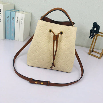 Pearl Street Bags - LV Bags -  1751
