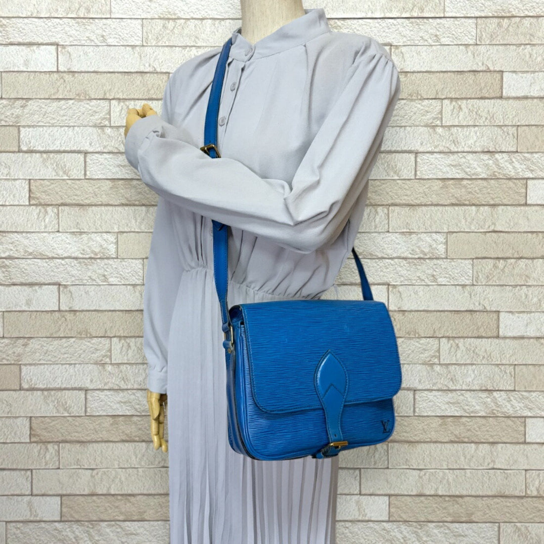 Louis Vuitton  Epi Leather Shoulder Bag