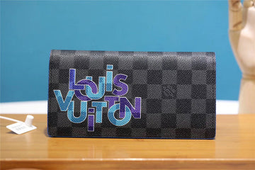 Pearl Street Bags - Louis Vuittons  - 11036