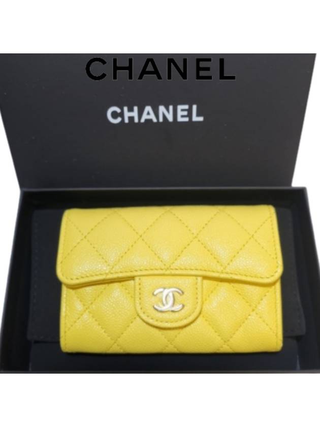 Classic Gold Logo Grained Shiny CalBNkin Card Wallet Yellow Chanel