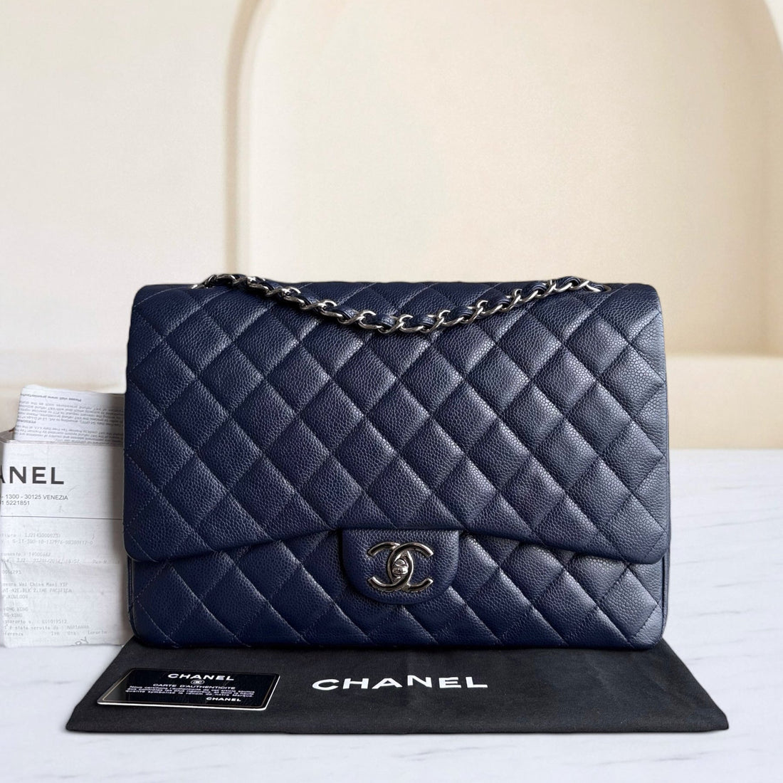 Chanel Classic Flap Maxi - Togo/epsom/caviar/clemence/callfskin/cowhide/lambskin Double Flap 33CM Quilted Grained CalBNkin Dark Blue Silver Hardware Series 18