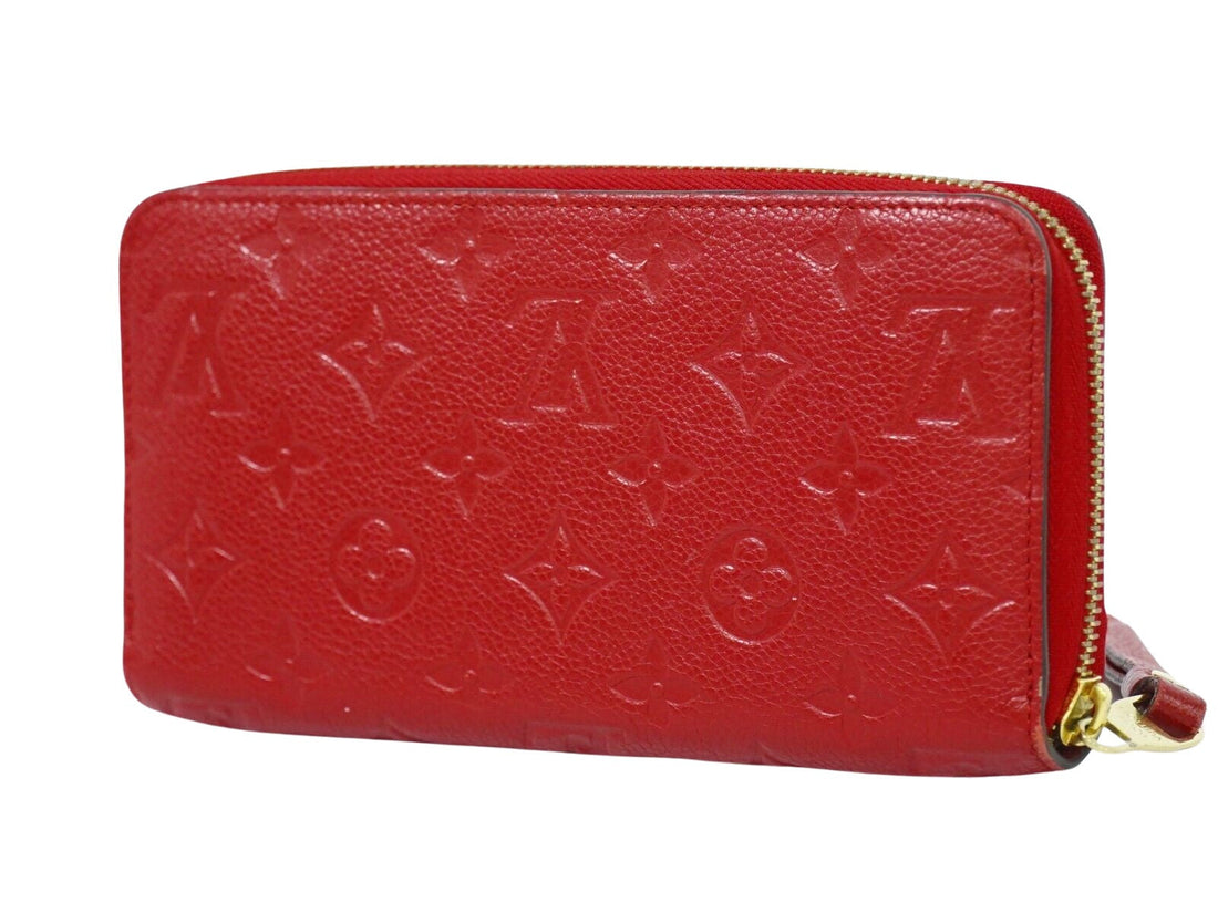Louis Vuitton Zippy Wallet  Leather Wallet