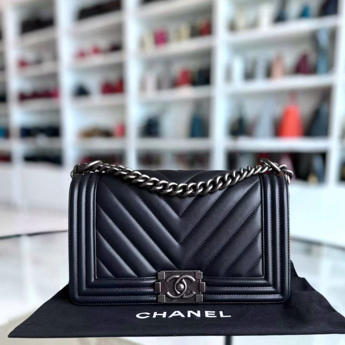 Chanel Boy Medium - CalBNkin 25CM Chevron Midnight Blue Ruthenium Silver Hardware Series 25