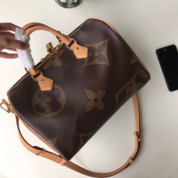 Pearl Street Bags - LV Bags -  1768