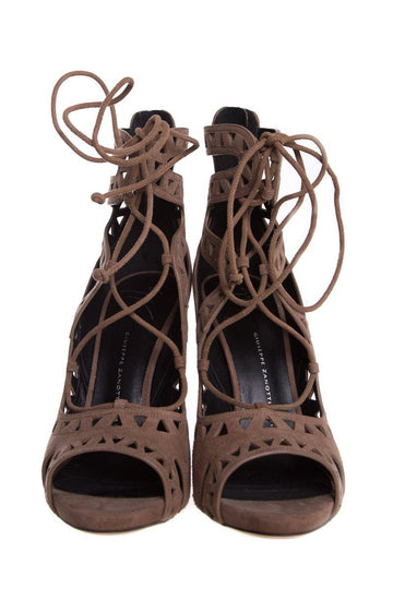 Gippe Zanotti Tan Heels SZ 40