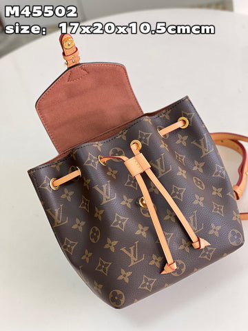Pearl Street Bags- Louis Vuittons  - 15896