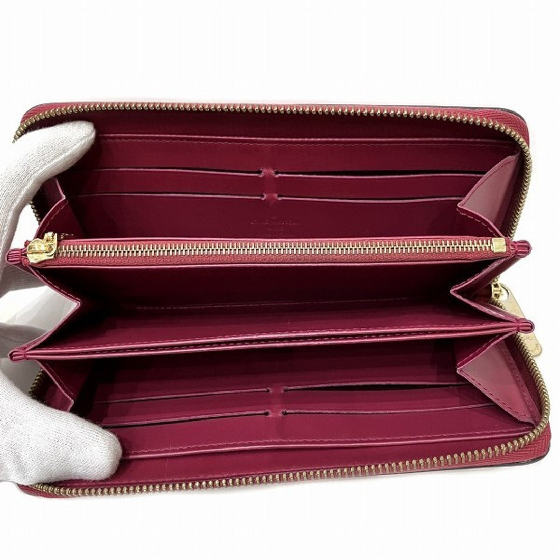 Louis Vuitton Portefeuille Zippy   Leather Wallet