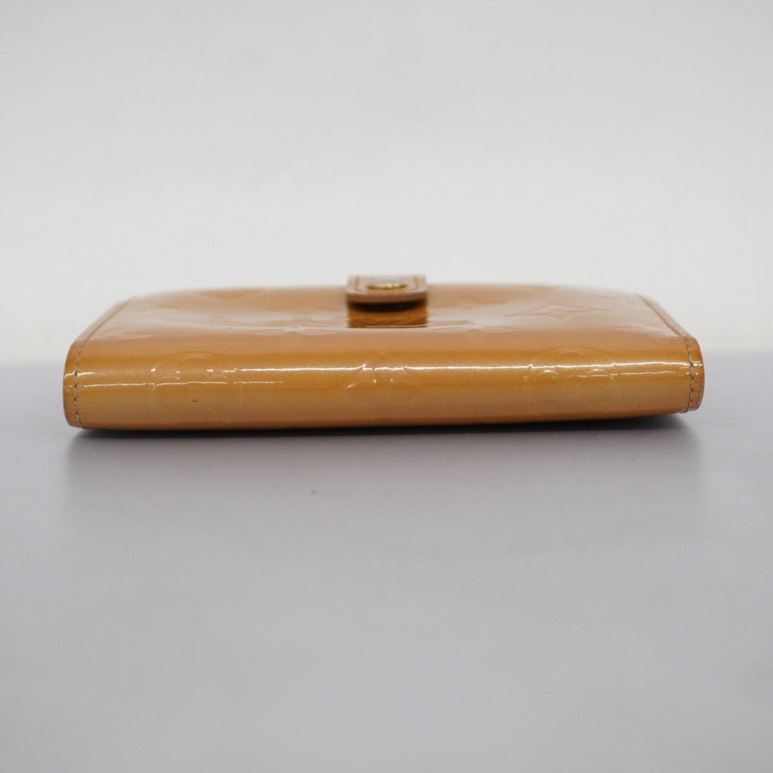 Louis Vuitton  Wallet (Bi-Fold)