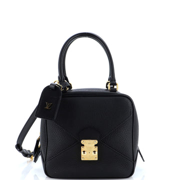 Neo Square Bag Taurillon Leather