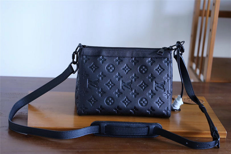Pearl Street Bags - Louis Vuittons  - 10419