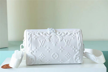 Pearl Street Bags - Louis Vuittons  - 11223
