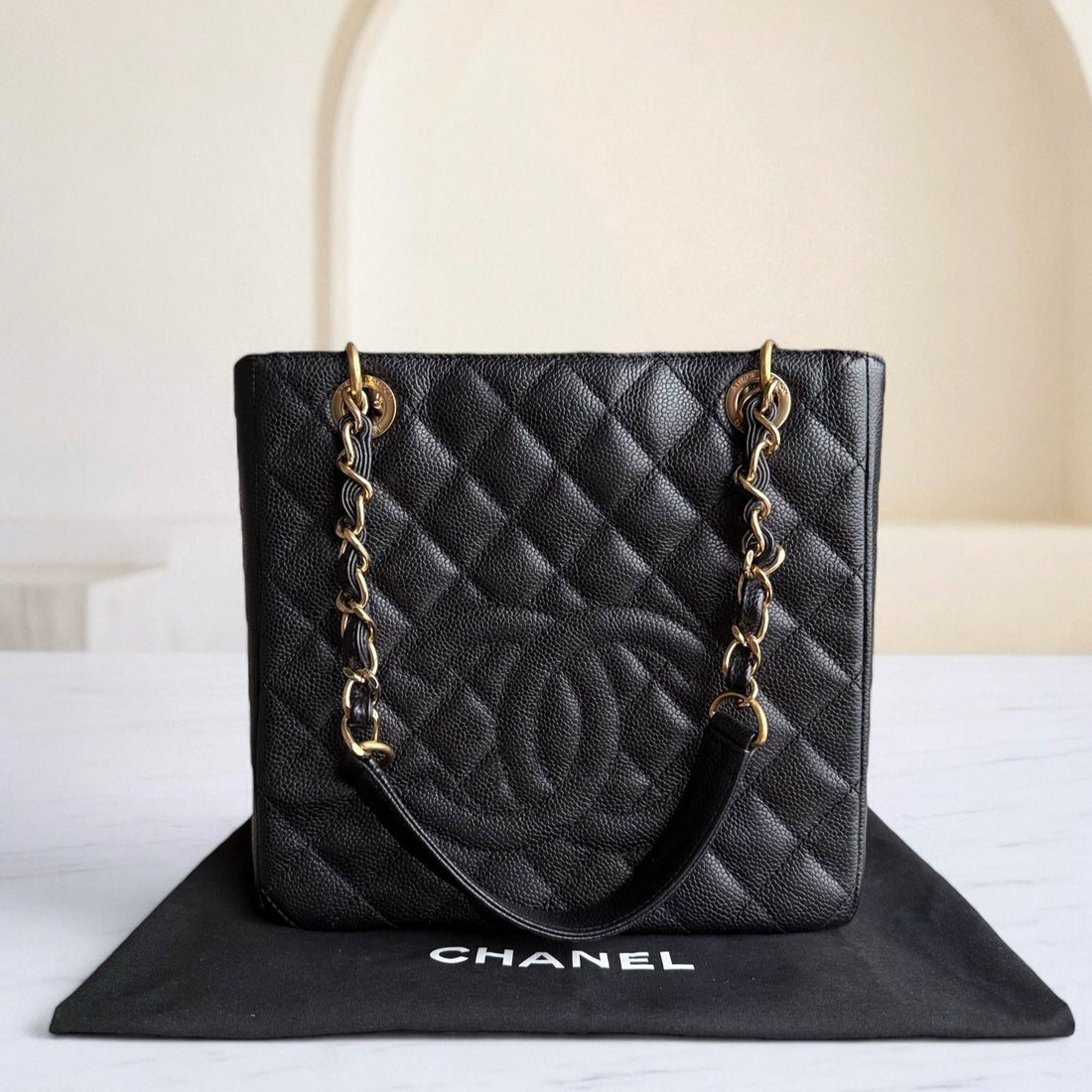 Chanel PST Petite Shopping Tote - Togo/epsom/caviar/clemence/callfskin/cowhide/lambskin Quilted Grained CalBNkin Black Gold Hardware Series 15