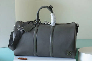 Pearl Street Bags - Louis Vuittons  - 11165