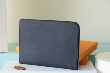 Pearl Street Bags - Louis Vuittons  - 10654