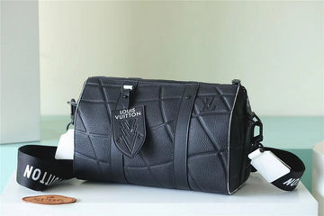 Pearl Street Bags - Louis Vuittons  - 11225