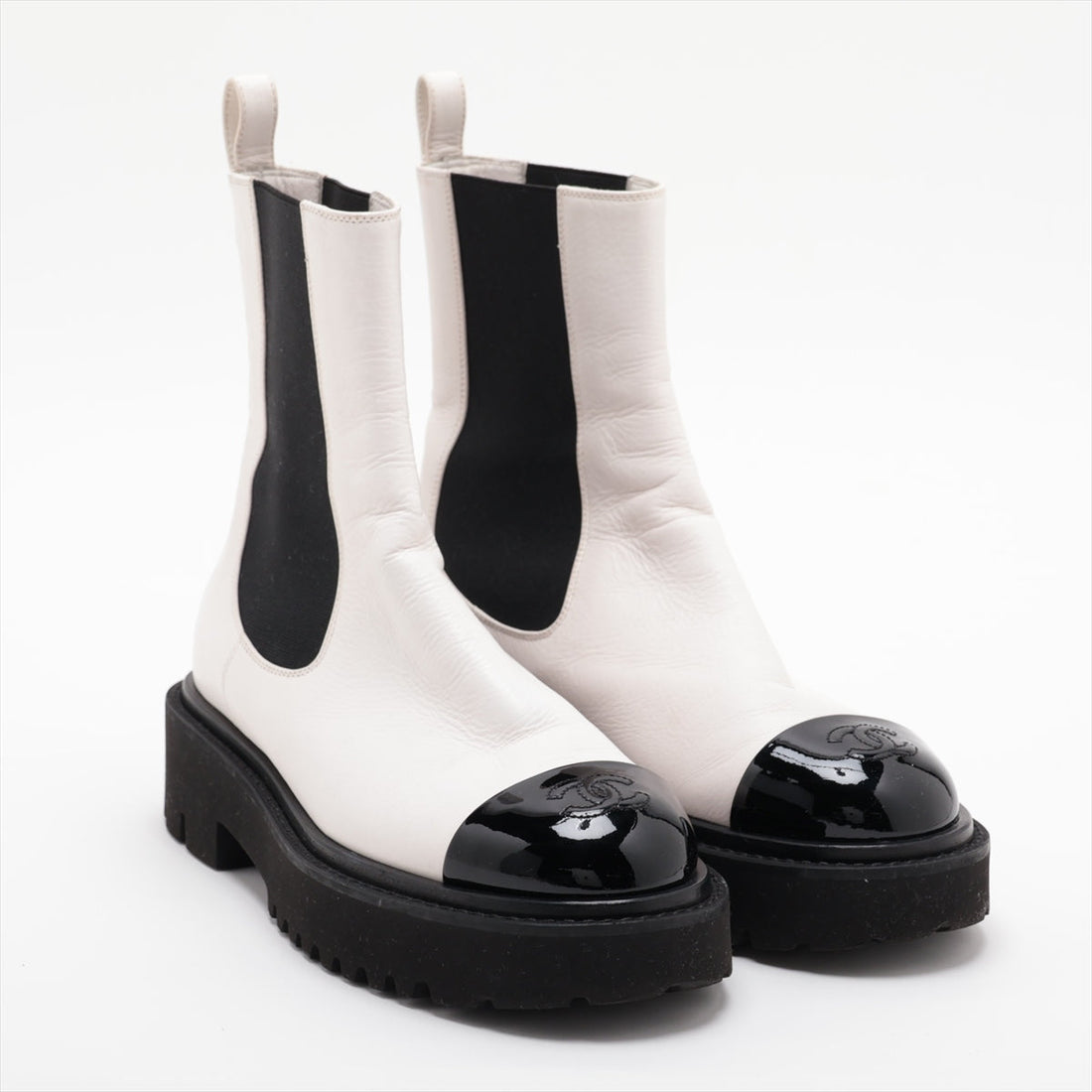 Chanel Coco Brand Leather  Sidewear 37  White G38218
