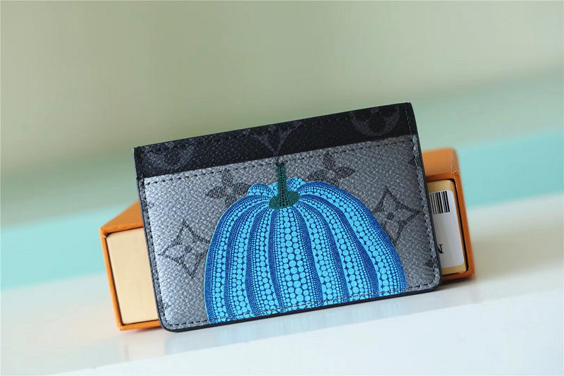 Pearl Street Bags - Louis Vuittons  - 10579